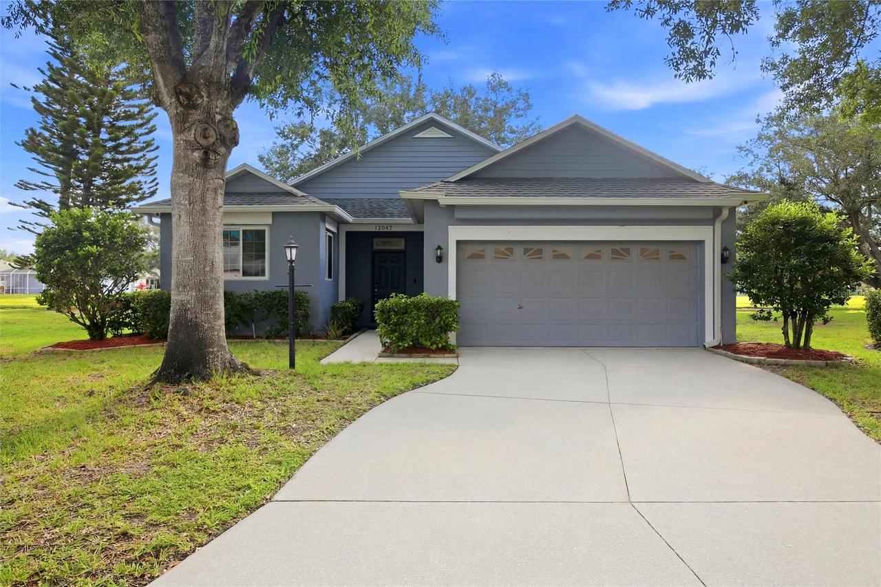 12347 Hollybush Ter., Bradenton, FL 34202