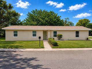 Homes Just Sold That Attend Floral Avenue Elementary School: August 25th to August 31st
