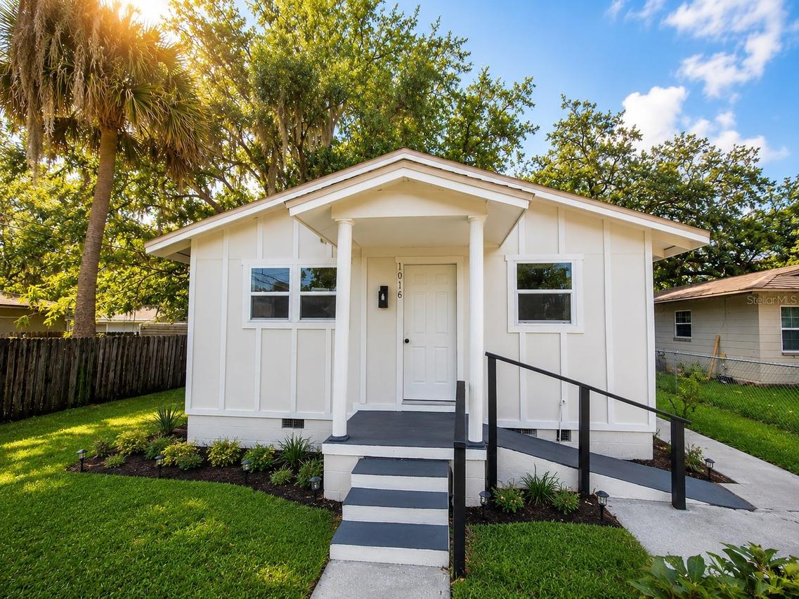 1016 W 8th St., Sanford, FL 32771
