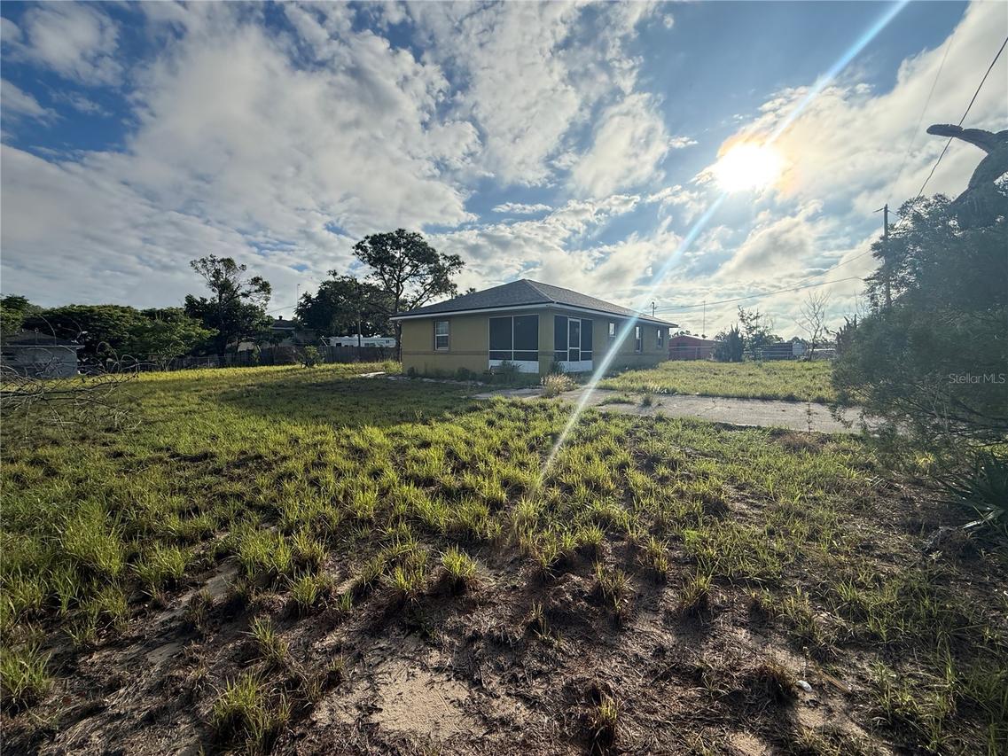 202 Owens Rd., Lake Wales, FL 33859