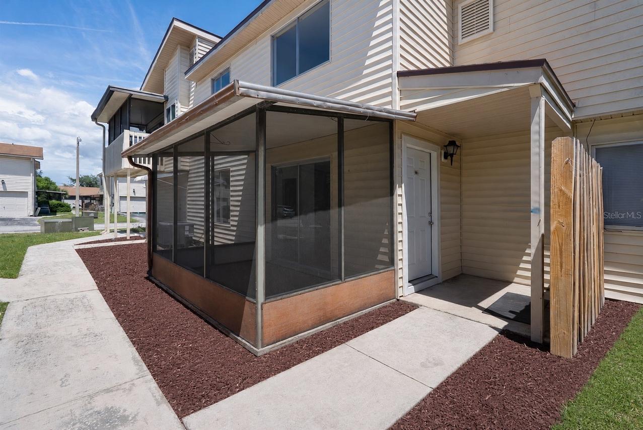 1016 Spring Meadow Dr. #12, Kissimmee, FL 34741