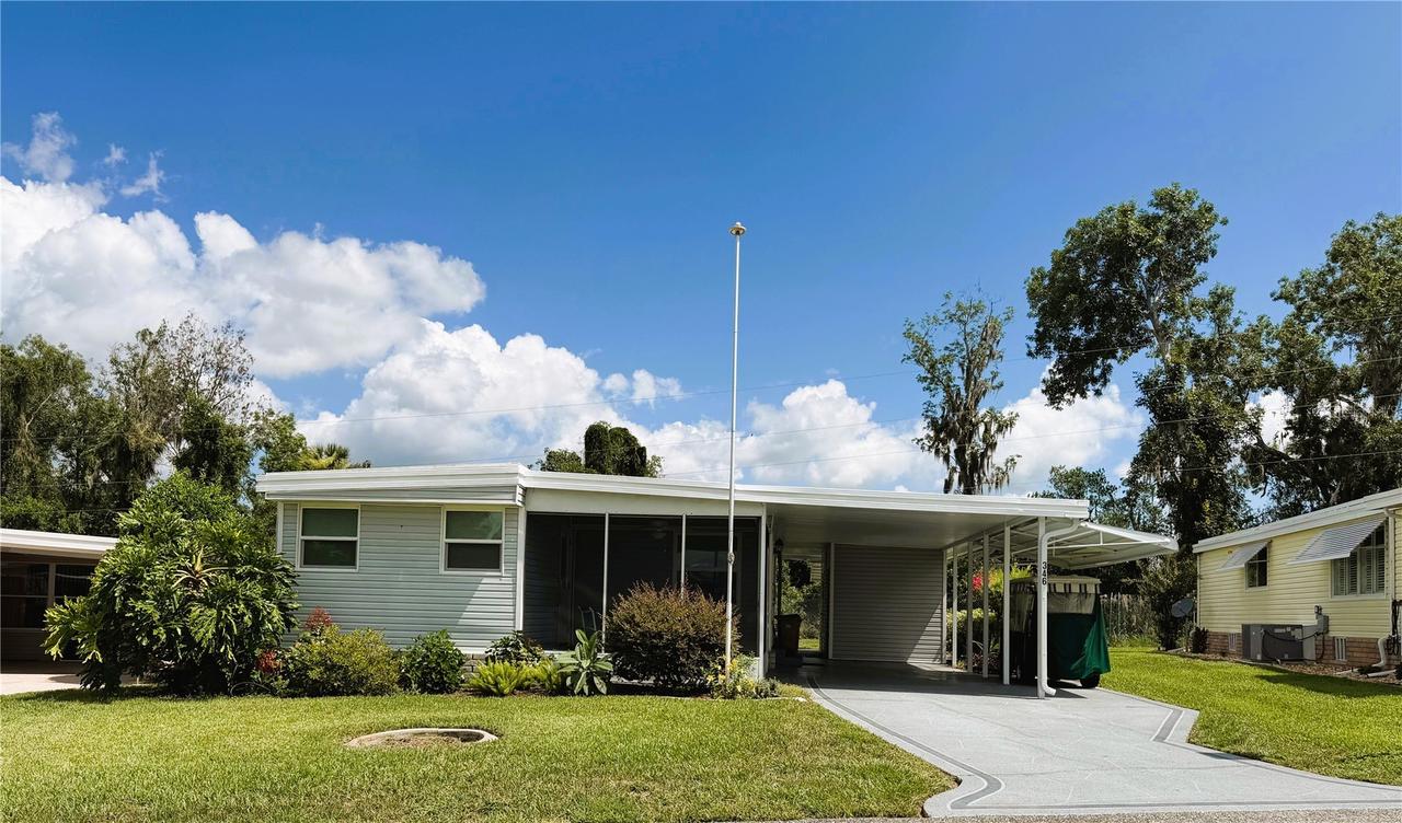 346 Palo Verde Dr., Leesburg, FL 34748