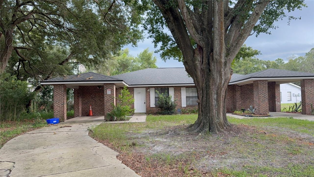 1707 Ridgewood Ln. #A & B, Sanford, FL 32773