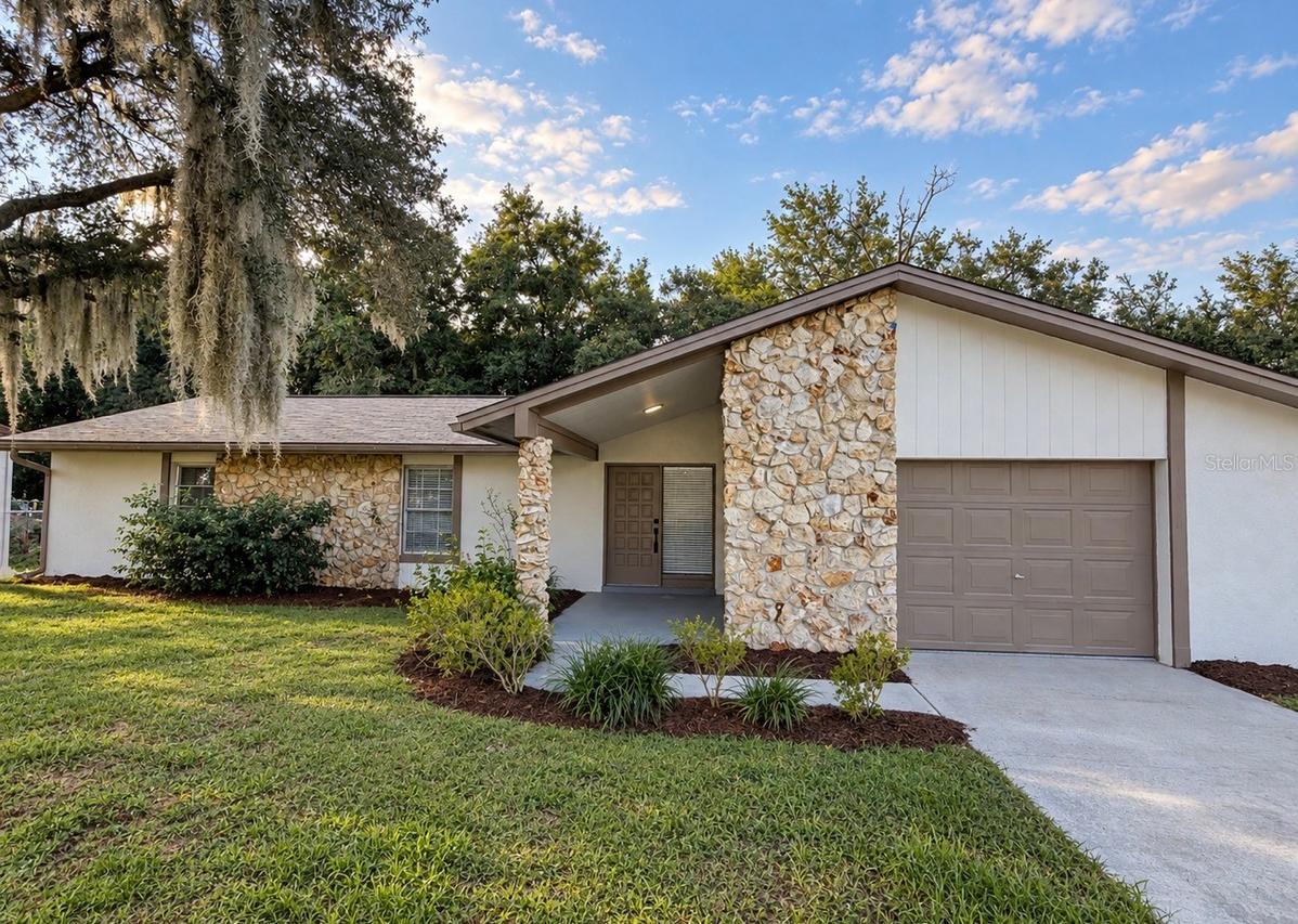 14420 SW 43rd Court Rd., Ocala, FL 34473