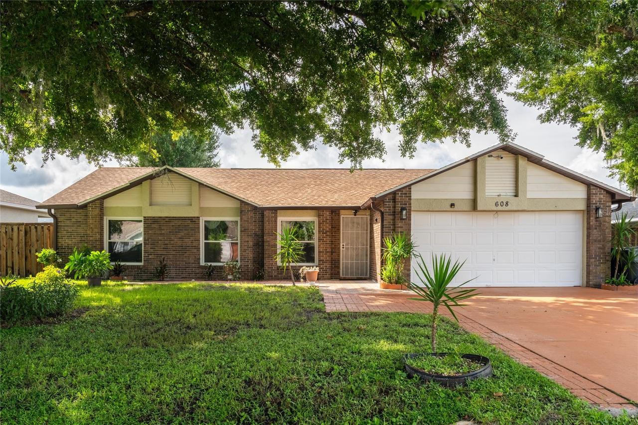 608 Dromedary Ct., Kissimmee, FL 34759