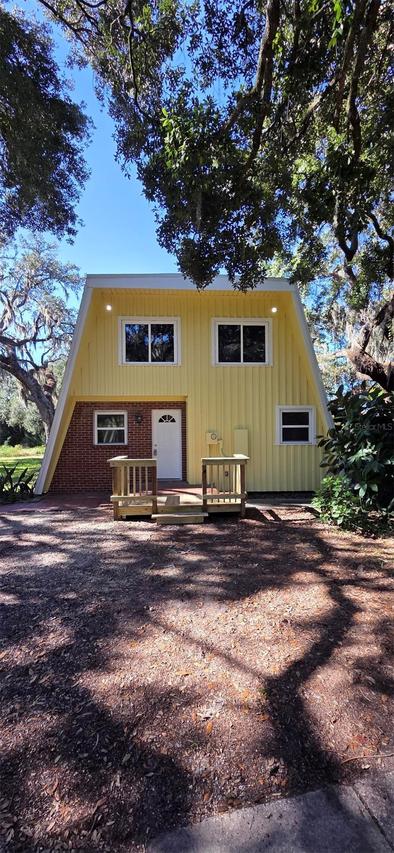 9345 Yellow Lake Dr., New Port Richey, FL 34654