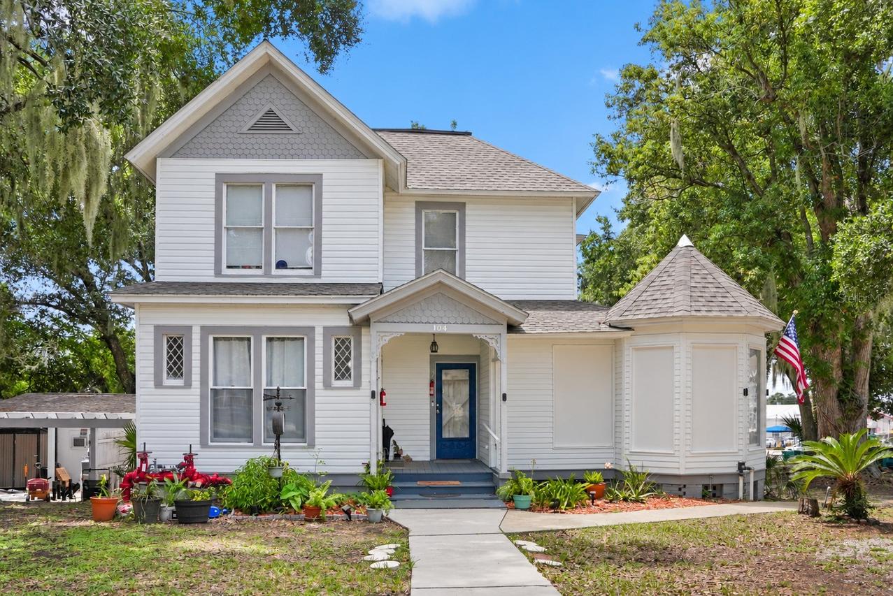 104 S Grove St., Eustis, FL 32726