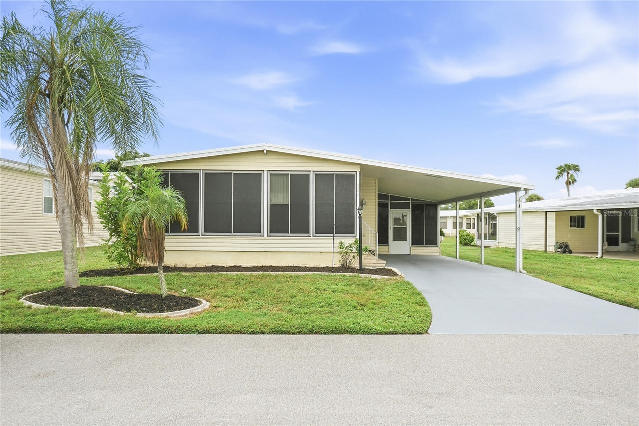 142 Duchess Ave., Nokomis, FL 34275