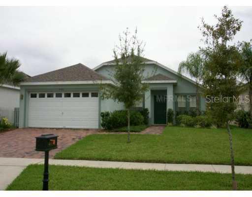 464 Gleneagles Dr., Davenport, FL 33897