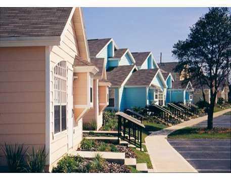 302 Caribbean Dr., Davenport, FL 33897