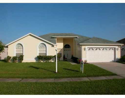 2658 Hawthorne Ln., Kissimmee, FL 34743