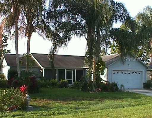 922 Nancy Ct., Kissimmee, FL 34759