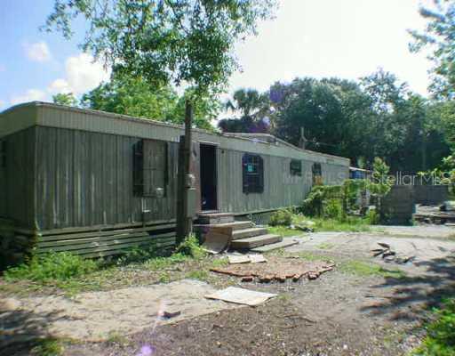 9532 4th Ave., Orlando, FL 32824