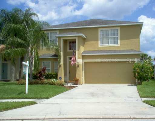 180 Harwood Cir., Kissimmee, FL 34744