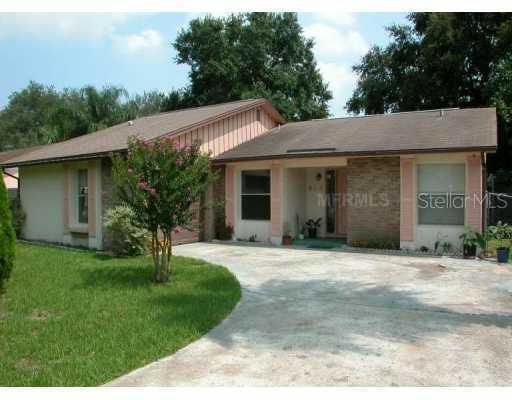 414 Ball Ct., Kissimmee, FL 34759