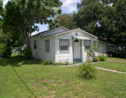 1422 California Ave., St. Cloud, FL 34769