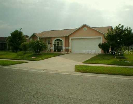 2706 Uxbridge Ln., Kissimmee, FL 34743