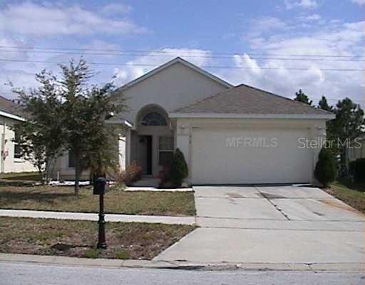 818 Oxford Dr., Davenport, FL 33897