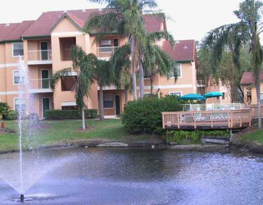 3032 Parkway Blvd. #304, Kissimmee, FL 34747