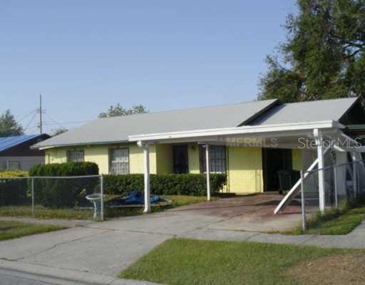 2061 9th Ln., Winter Haven, FL 33881