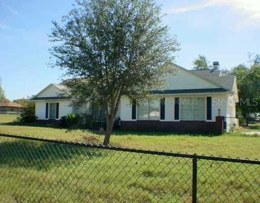 1414 Edmiston Ct., Auburndale, FL 33823