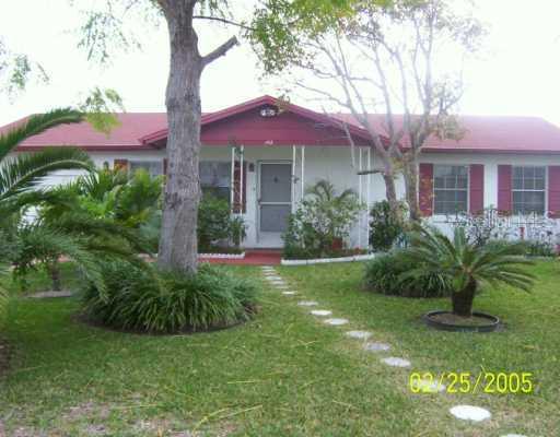 152 Fiesta Dr., Kissimmee, FL 34743