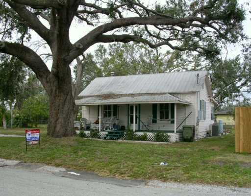 1005 Ocean St., Kissimmee, FL 34744