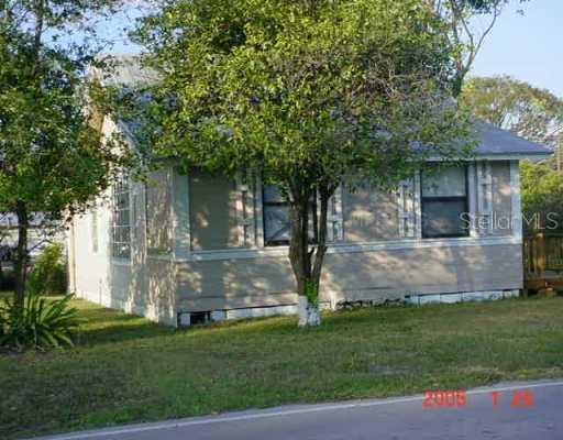128 10th St., St. Cloud, FL 34769