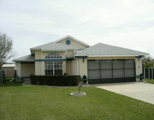 194 Coral Reef Cir., Kissimmee, FL 34743