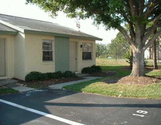 19 Lake Villa Way, Kissimmee, FL 34743