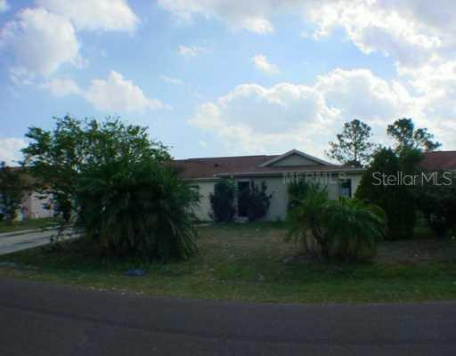 365 Buttonwood Dr., Kissimmee, FL 34743