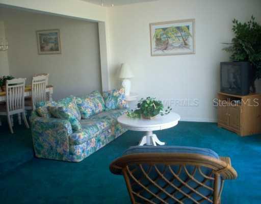 3220 Caribbean Dr., Davenport, FL 33897