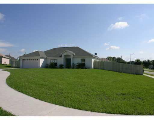 589 Timber Run Ln., Groveland, FL 34736