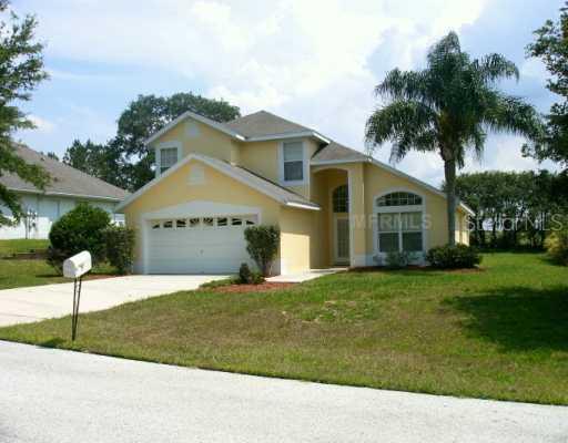 332 Montana Ave., Davenport, FL 33897
