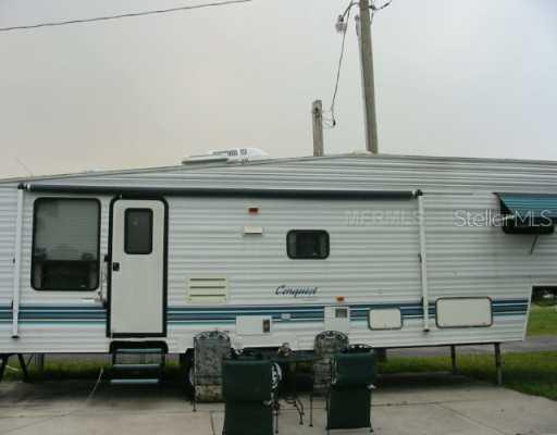 1303 Pine Island Dr., St. Cloud, FL 34771