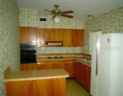 3708 Surrey Dr., Orlando, FL 32812