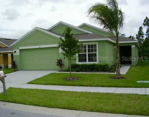 607 Sandy Ridge Dr., Davenport, FL 33896