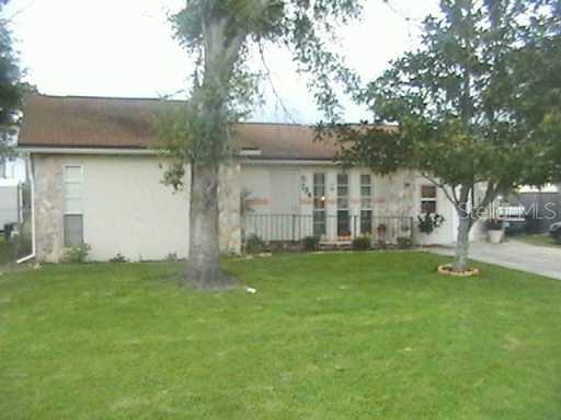 794 Royal Palm Dr., Kissimmee, FL 34743