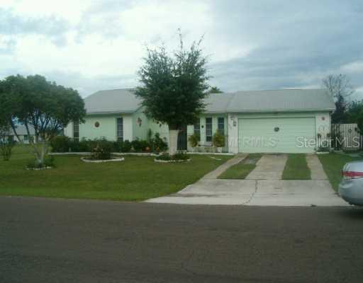 236 E Cedarwood Cir., Kissimmee, FL 34743