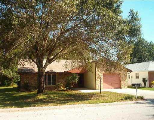 22 Rosewood Dr., Davenport, FL 33837