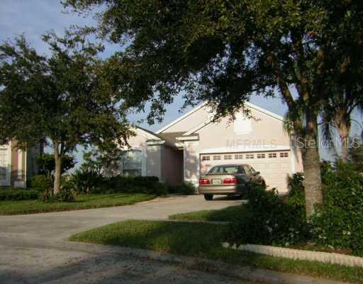 143 Westmoreland Cir., Kissimmee, FL 34744