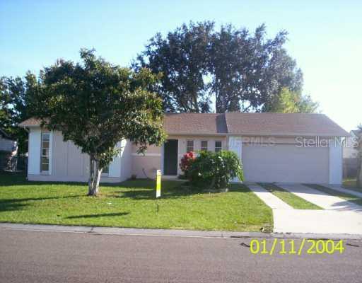 372 La Paz Dr., Kissimmee, FL 34743