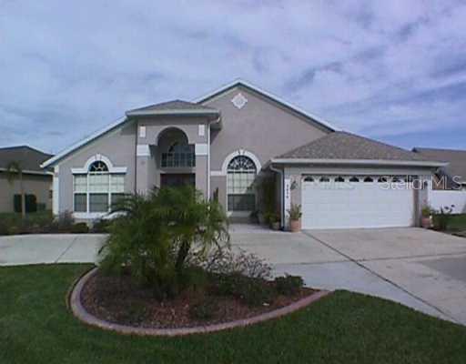 2650 Gold Dust Cir., Kissimmee, FL 34744