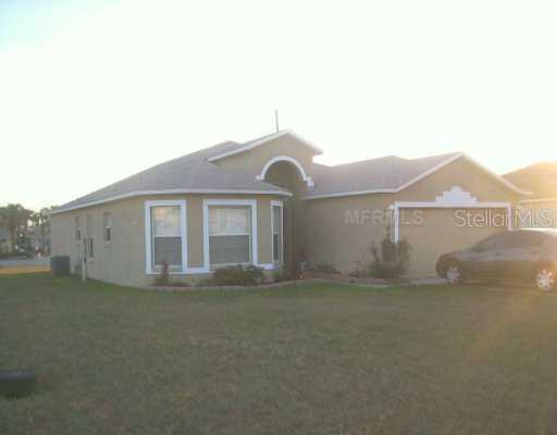 445 Arkansas Ct., Kissimmee, FL 34759