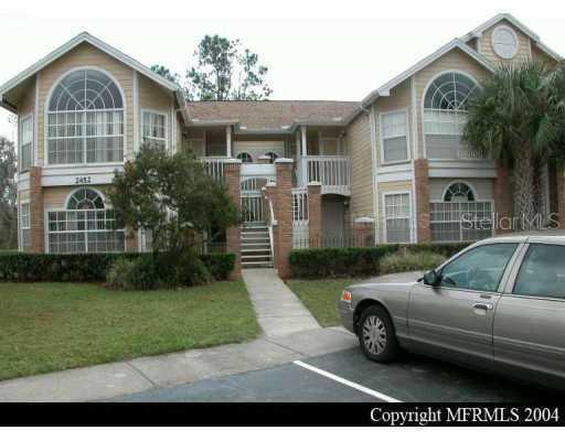 2452 Sweetwater Club Cir. #26, Kissimmee, FL 34746