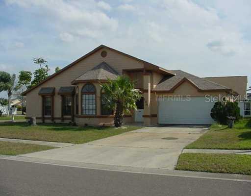 200 Palmwood Ct., Kissimmee, FL 34743