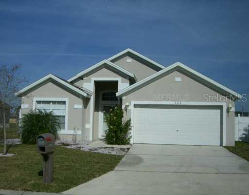 326 Prince Charles Dr., Davenport, FL 33837