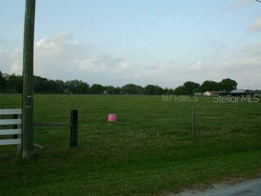 4215 Viola Rd., Lakeland, FL 33810