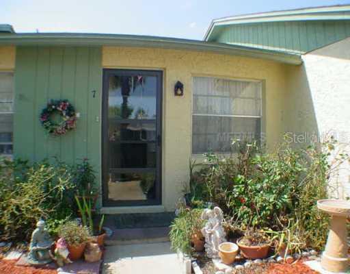 7 Lake Villa Way, Kissimmee, FL 34743