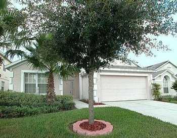 423 Troon Cir., Davenport, FL 33897